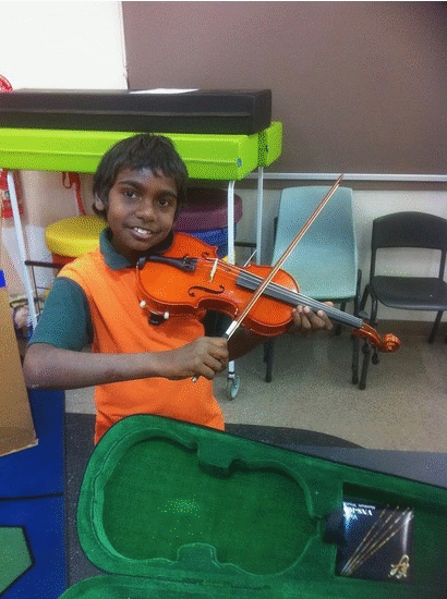 the wild violins of warmun gif2